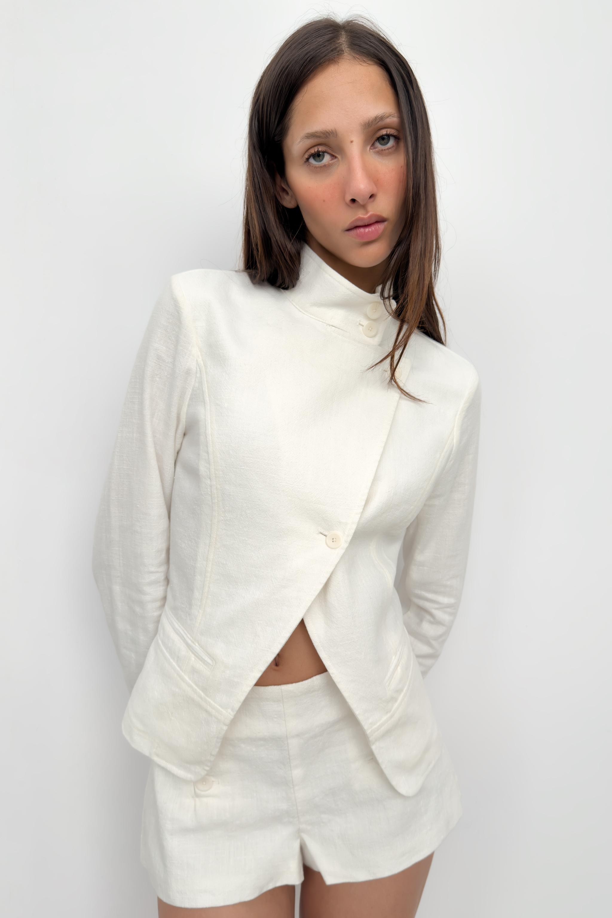 RAMIE BUTTON SHORTS